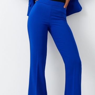 Pantaloni Mid Flared in tessuto tecnico color bluette 1