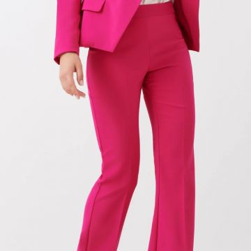 Pantaloni Mid Flared in tessuto tecnico color fuxia 3