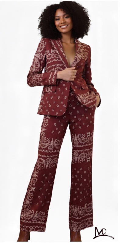 OFFERTA SPECIALE EURO 100 solo acquistando il completo giacca e pantalone (anziché 135 euro ) con un risparmio di 35 euro