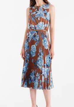 Abito Midi Plissé nei toni del Cammello e Azzurro