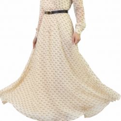 Abito dispone di due strisce per fare eventualmente un fiocco al collo (vedi colore marrone a puntini )